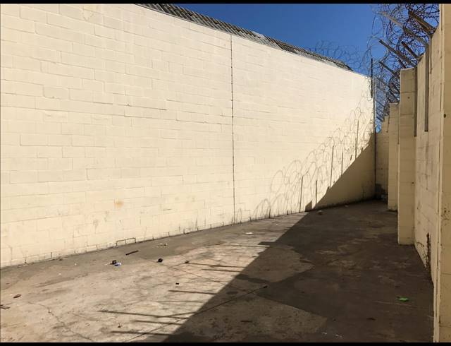 305M² FACTORY FOR SALE IN PAROW CENTRAL